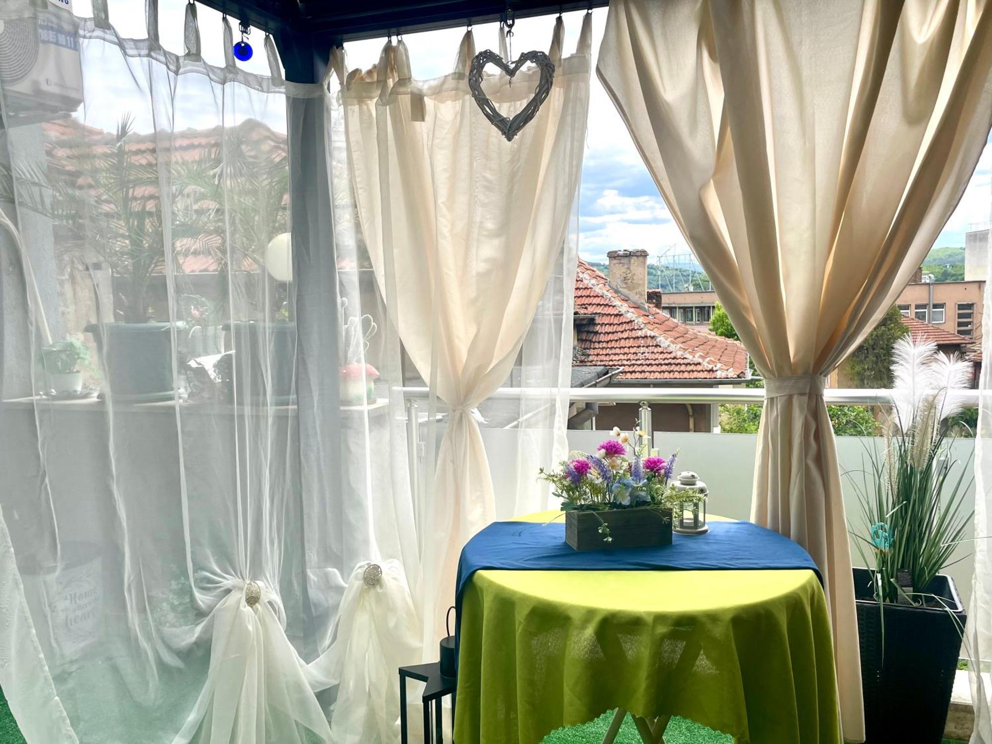 Jadore Veliko Tŭrnovo Exterior foto